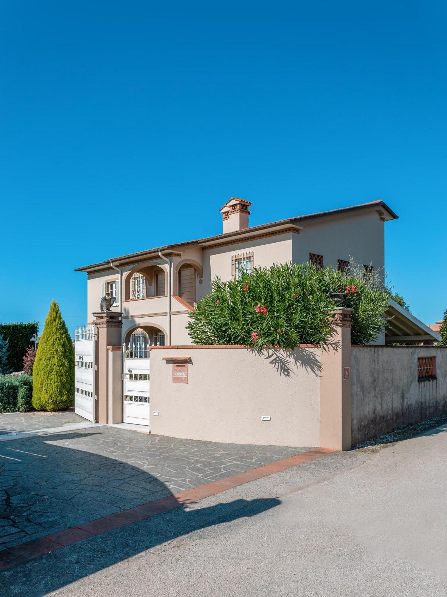 Bed and Breakfast La Campagnola à Pietrasanta Extérieur photo